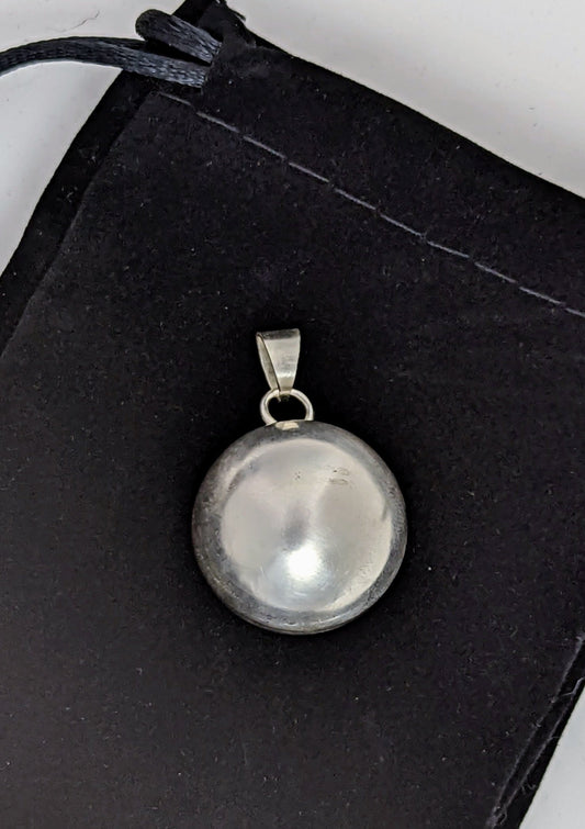 Chime Ball Charm with Julia Lowther, Nov. 15