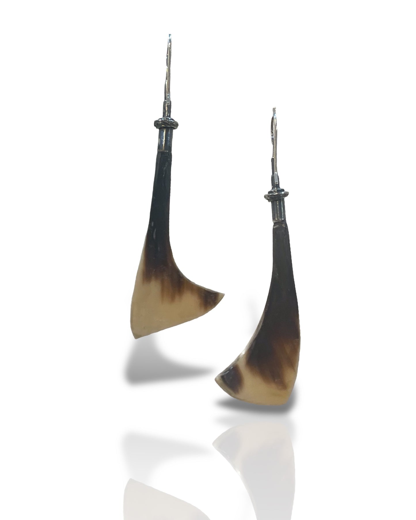 Horn to Adornment: Ancient Material, Modern Jewelry with Jennifer Stenhouse, Sept 13, 2026