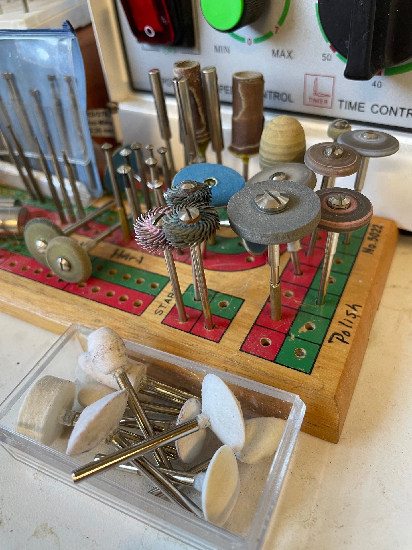 Finishing and Polishing Demystified with Jennifer Stenhouse, Oct. 11
