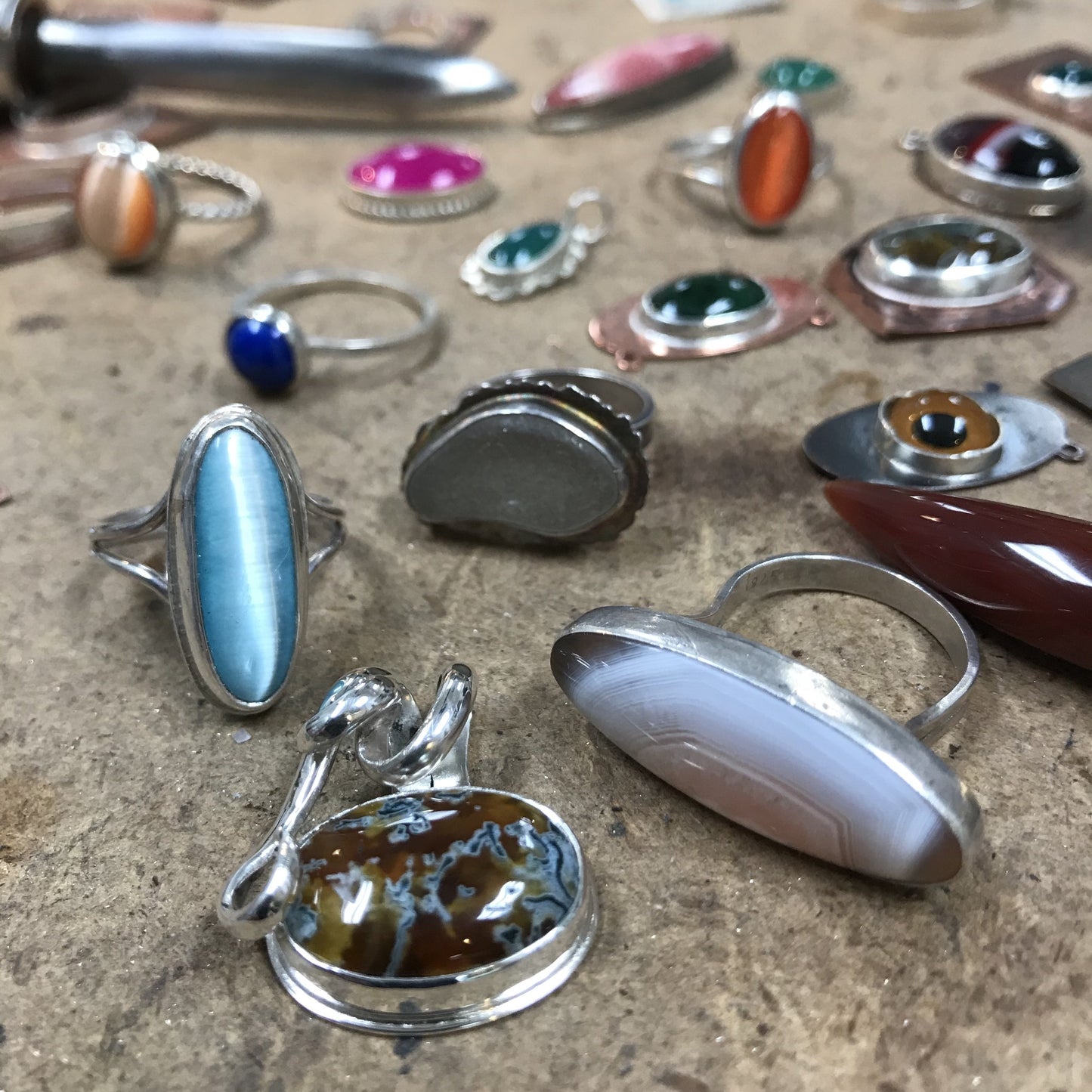 Alternative Stone Setting: Bezels Made Perfect with Jennifer Stenhouse, Jan 31, 2026