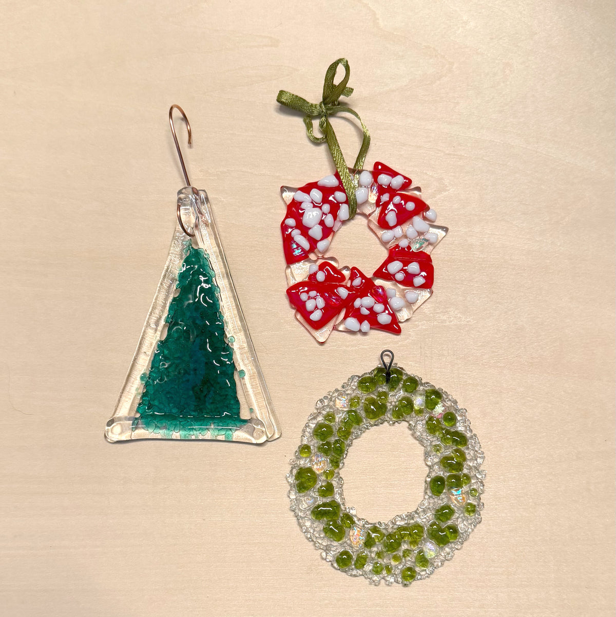 Sparkle & Fuse: Holiday Glass Ornaments with Helen Cowart, December 5, 2026